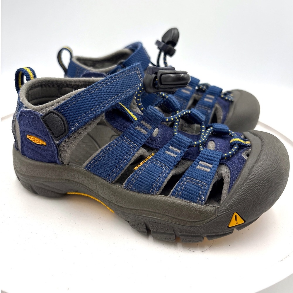 Keen Newport H2 Sandals 10 Blue Gorpcore Outdoorsy Waterproof Closed Toe 1009938